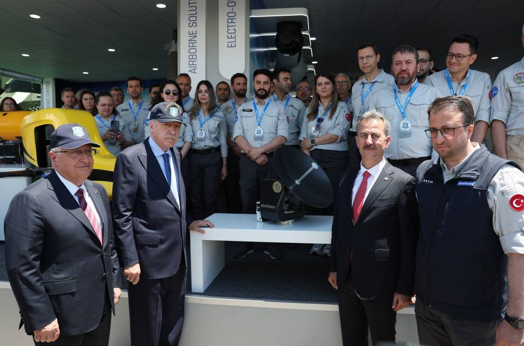 Erdoğan Savunma Sanayii Fuarı'nı gezdi - Resim: 30